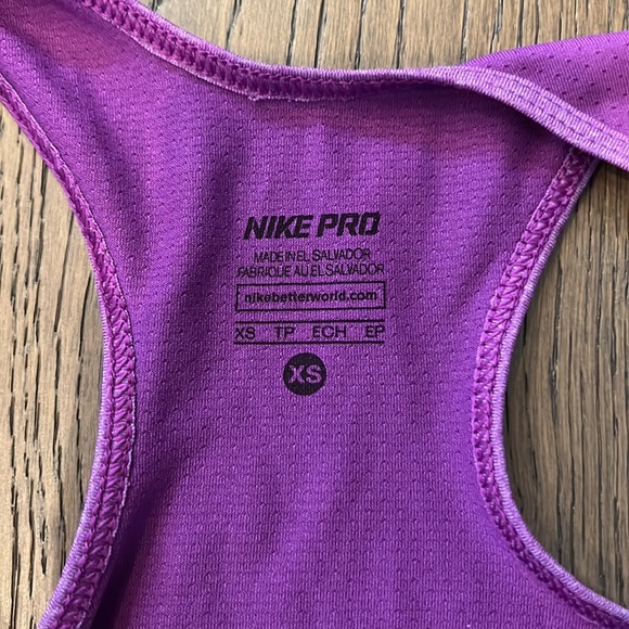 Nike Workout Tanktop - Picture 2 of 3